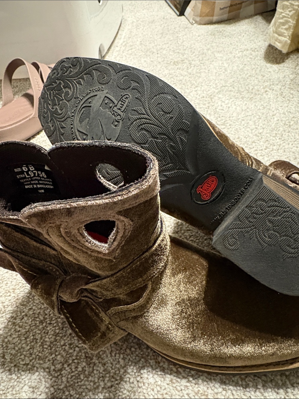 Justin Boots Light Brown Velvet Ankle Boots with Wrap Strap size 6B